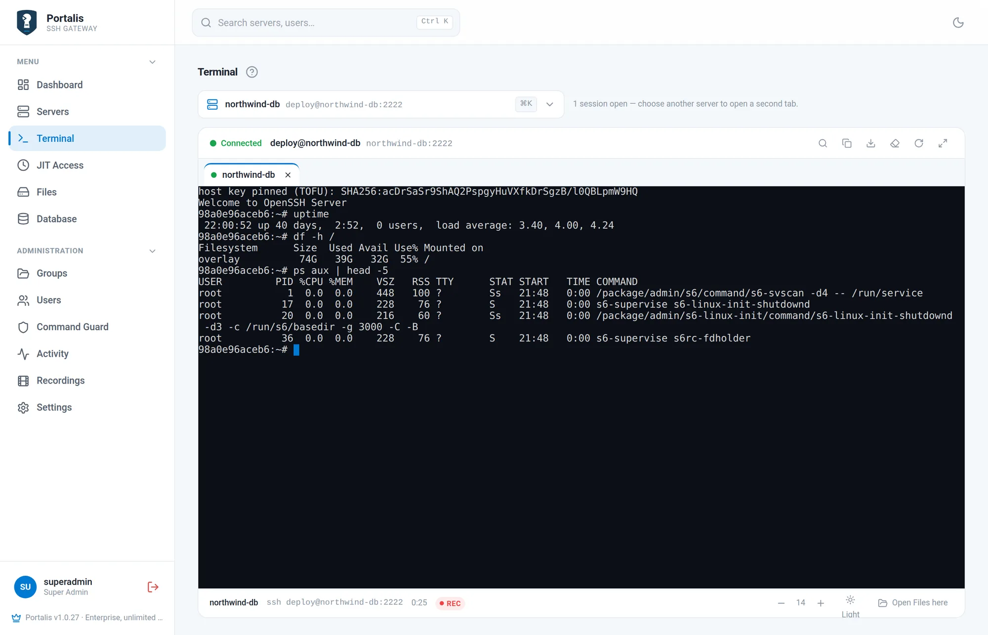 A live terminal session on a server, with the connection bar, a session tab and a recording indicator.